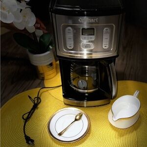 Cuisinart Coffee Maker - Black and Silver